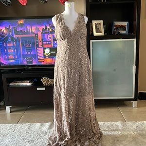 Great dress great condition